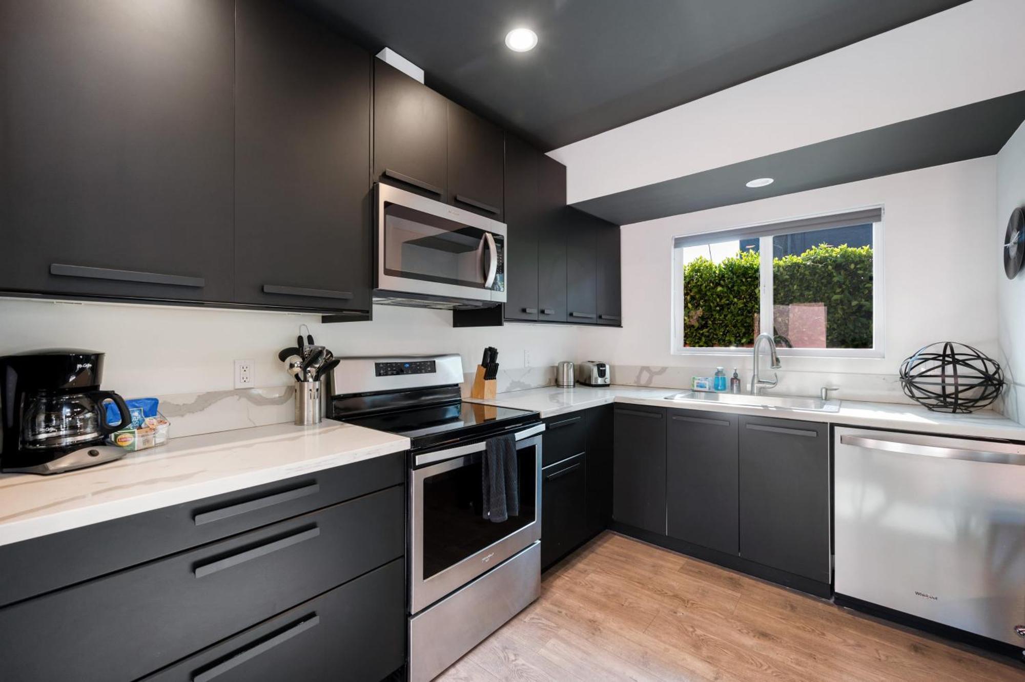 Rock N Roll By Avantstay Vibey Hollywood Retreat Steps To Attractions Los Angeles Exteriör bild
